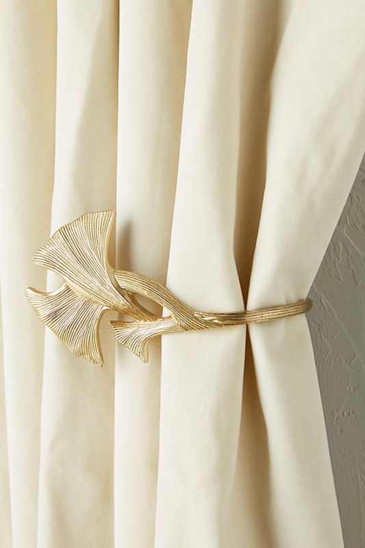Lillian Tieback | Unique curtains, Master bedrooms decor, Curtains