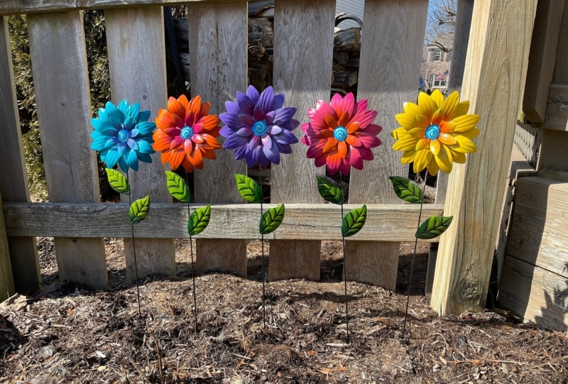 Metal Flower Garden Stakes,Set of Five Daisy Garden Stakes, Yard ...