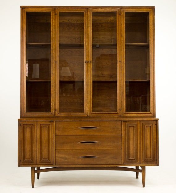 Mid Century Modern Broyhill Premier China Cabinet