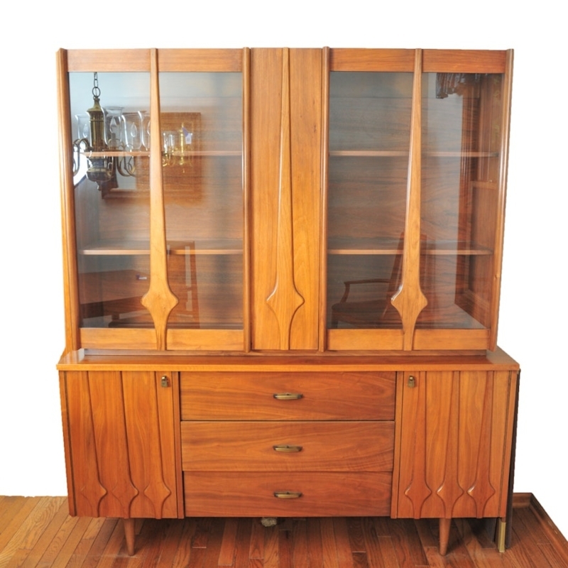 Mid Century Modern Teak Wood Display Cabinet