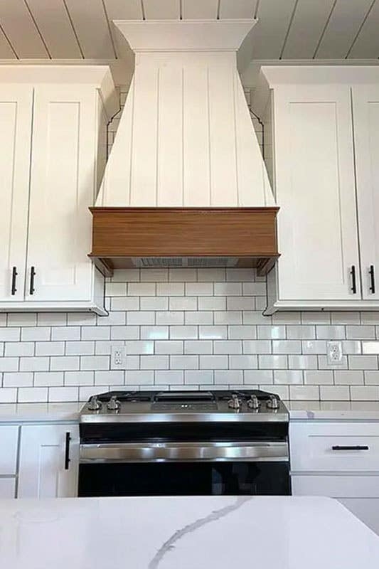 Modern Farmhouse Range Hood with Wooden Accent