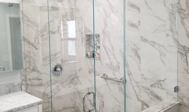 Modern Glass Shower Enclosures with Half Wall