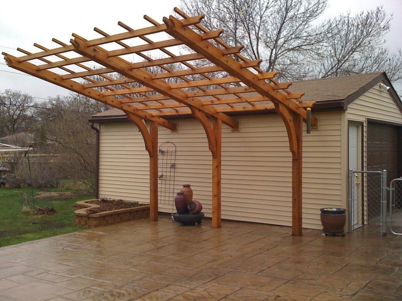 Modern Two-Post Wooden Cantilever Pergola Design