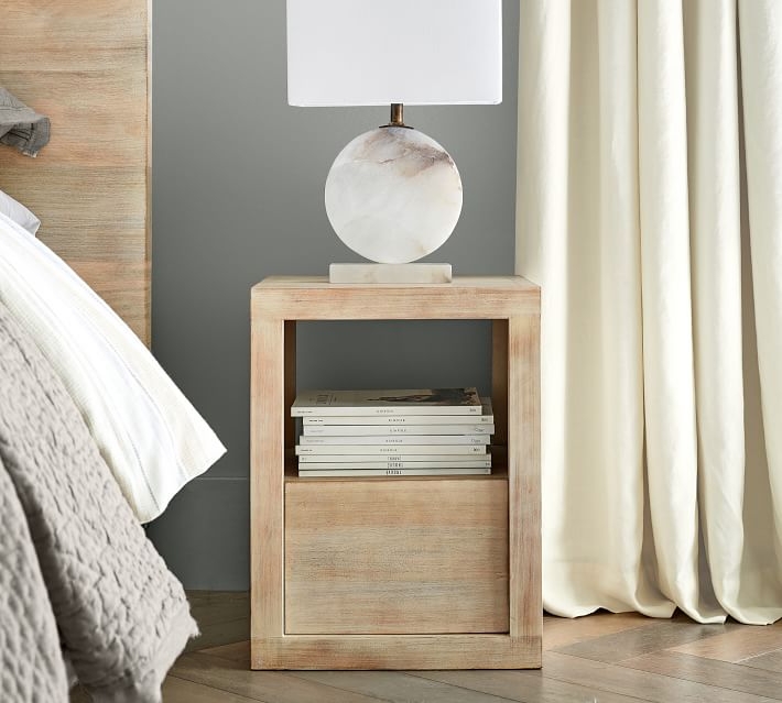 Modern Wooden Cayman 16" Charging Nightstand