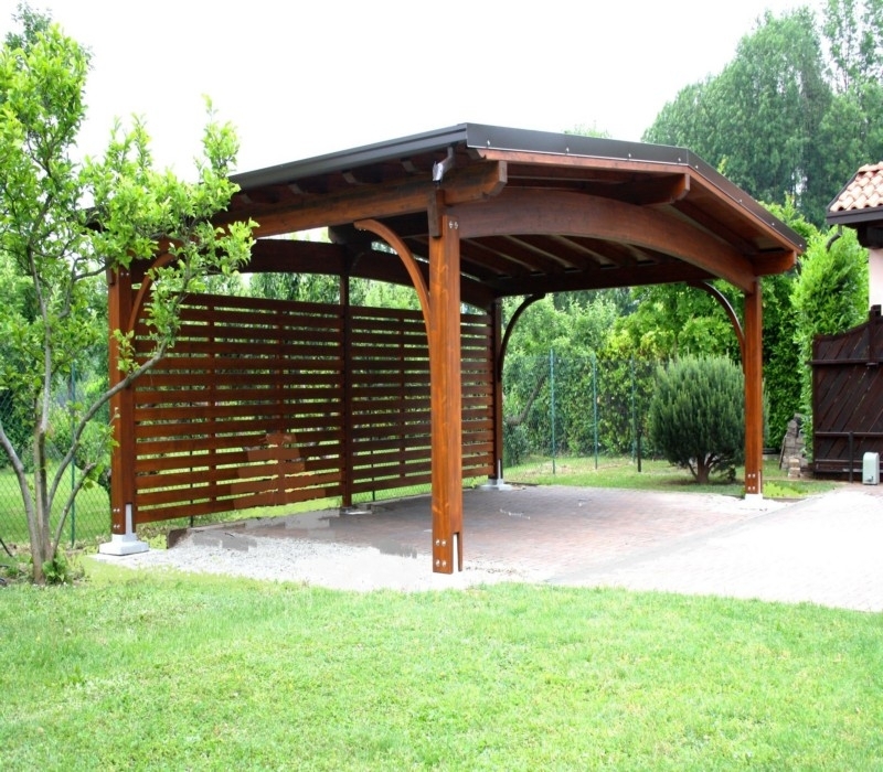 Modern Wooden Pergola Carport with Privacy Screen
