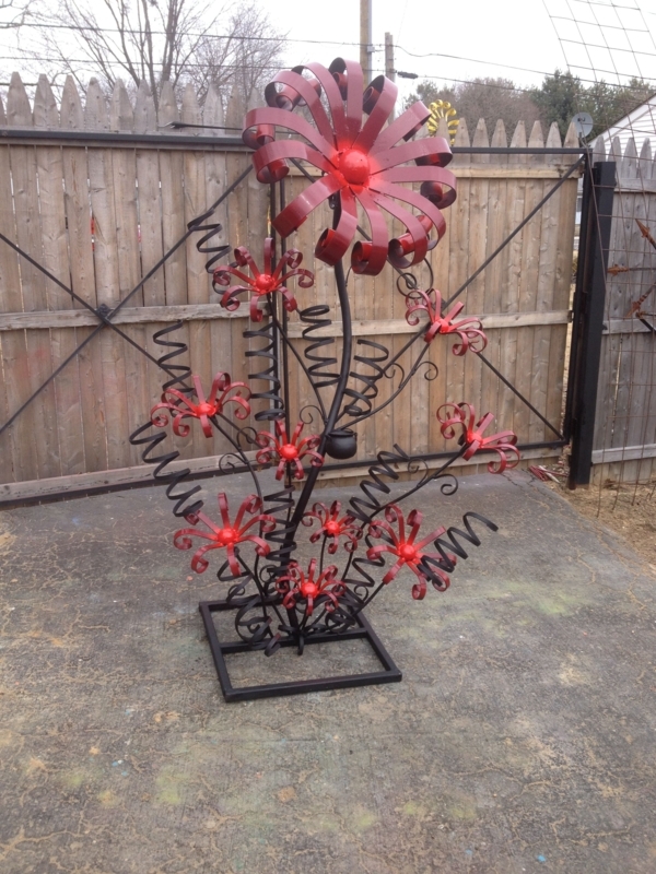 Red Metal Yard Art Flowers Sculpture