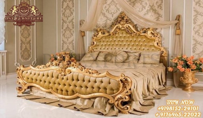Royal Vintage Golden Finish Luxury King Size Bed