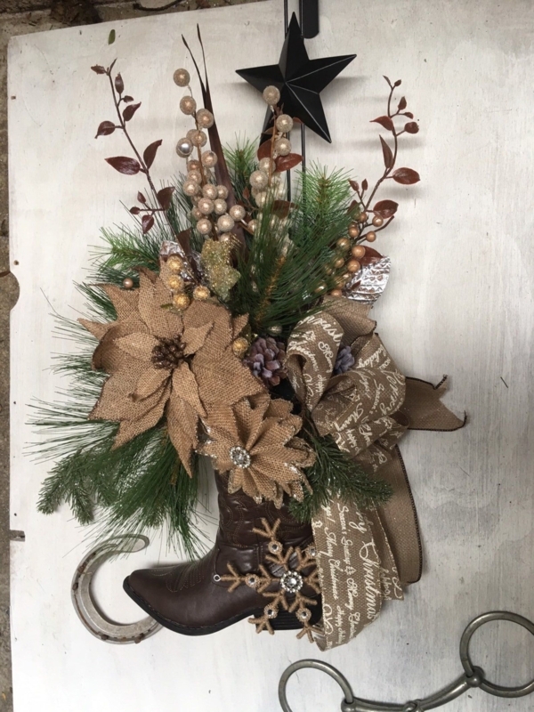 Rustic Burlap Cowboy Boot Christmas Wreath Decoration