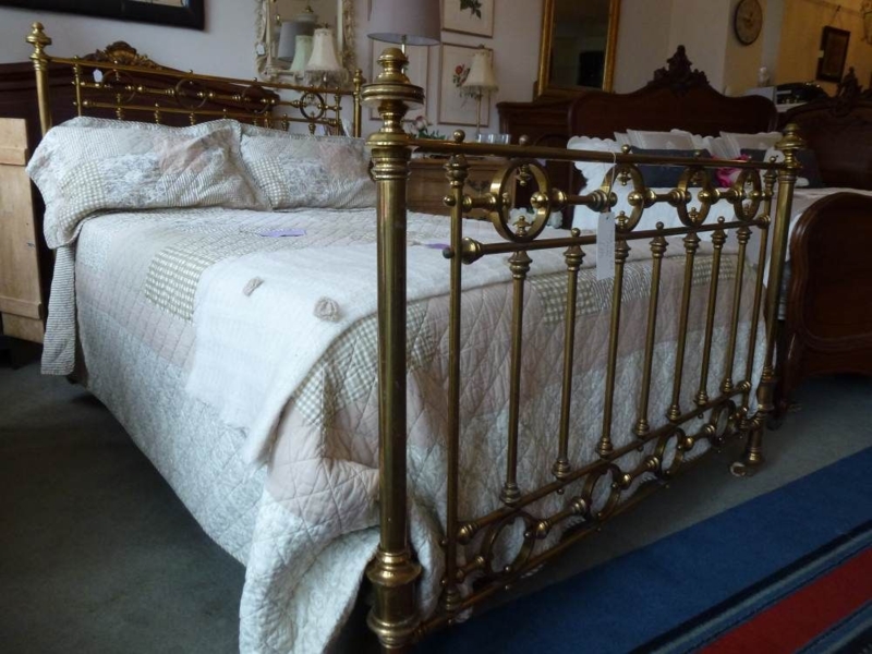 Vintage Brass Iron Bed with Elegant Design