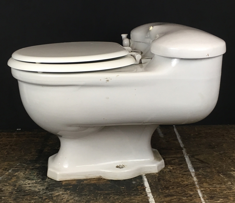 Vintage Ceramic Toilet with Double Seat Design