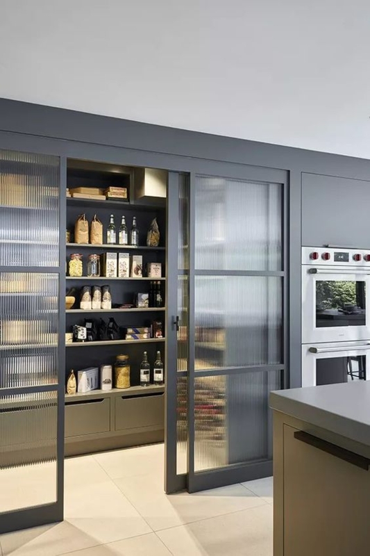 40 Trendy Fluted Glass Home Decor Ideas - DigsDigs