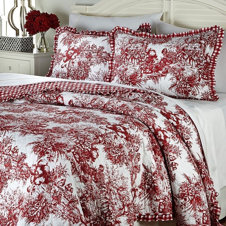 Amazon.com: CLEVER CARRIAGE Red FRENCH TOILE Country FULL/QUEEN QUILT ...