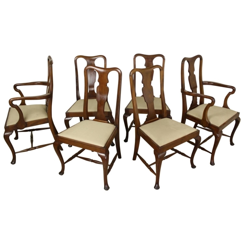 Antique Oak Queen Anne Style Dining Chairs Set