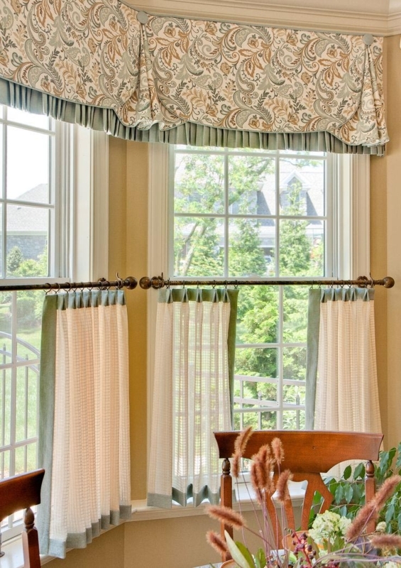 Charming Country Kitchen Curtains and Valances