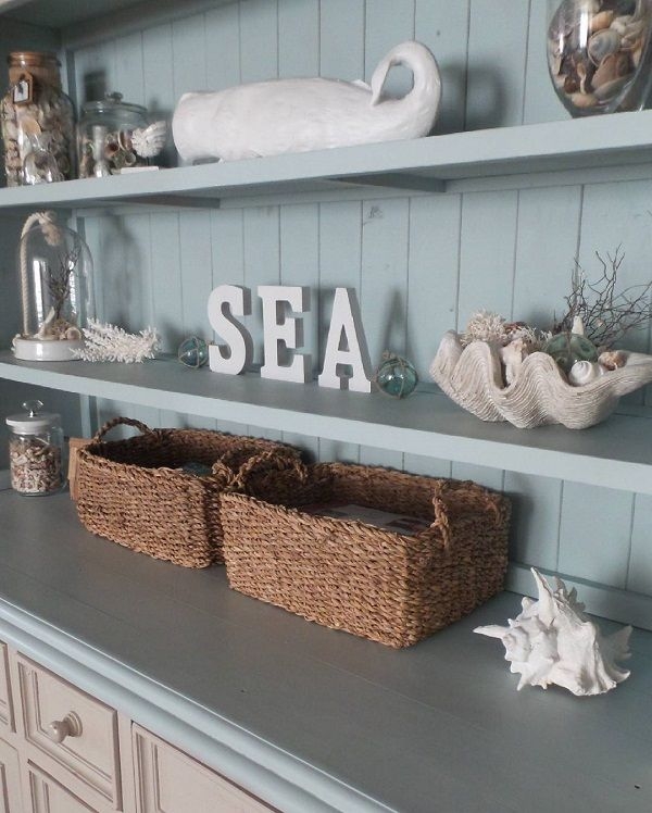 Charming Rustic Coastal Decor Shelving Ideas