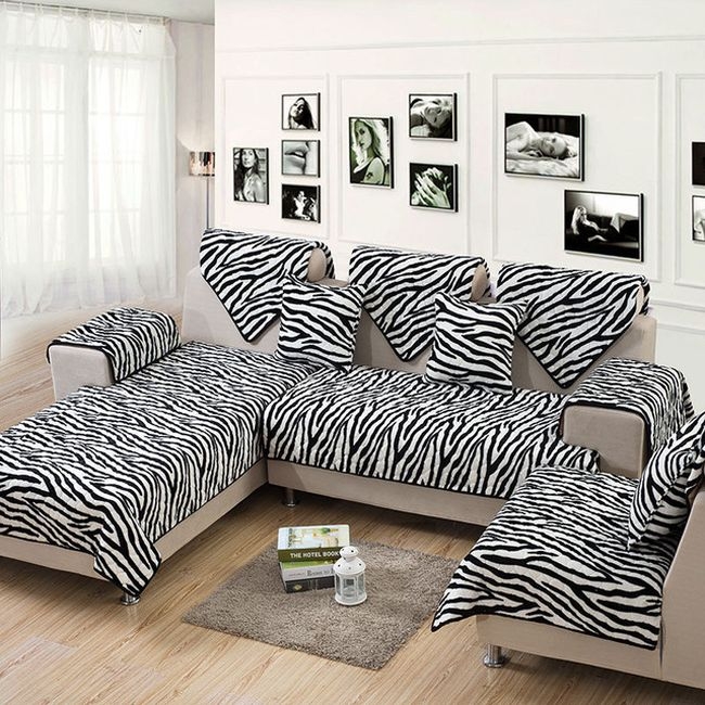 Chic Zebra Print Sofa Covers for Modern Living Rooms