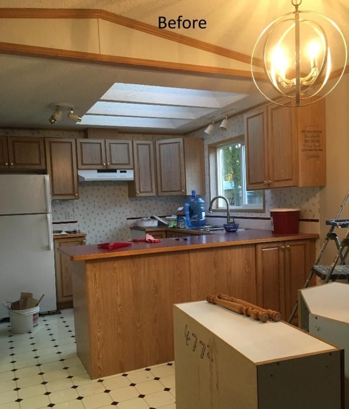 Classic MDF Mobile Home Kitchen Cabinets Before Renovation