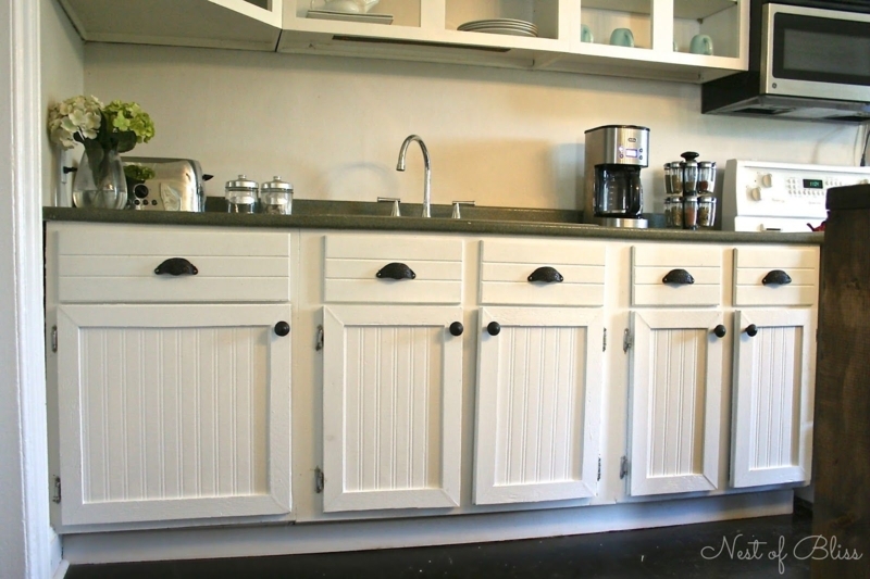 Classic White Beadboard Kitchen Cabinets Design