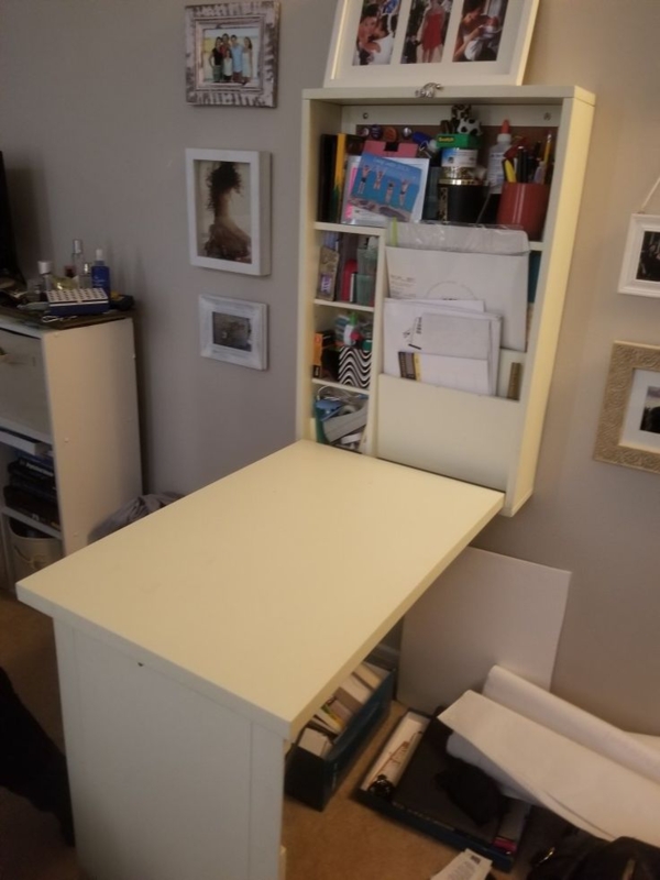Compact Wall-Mounted Hideaway Desk for Small Spaces