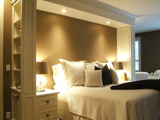 Cozy Bedroom Lighting with Recessed and Table Lamps