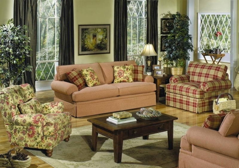 Cozy Cottage Style Sofas and Chairs Living Room