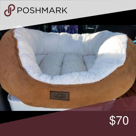 Cozy UGG Medium Size Plush Dog Bed