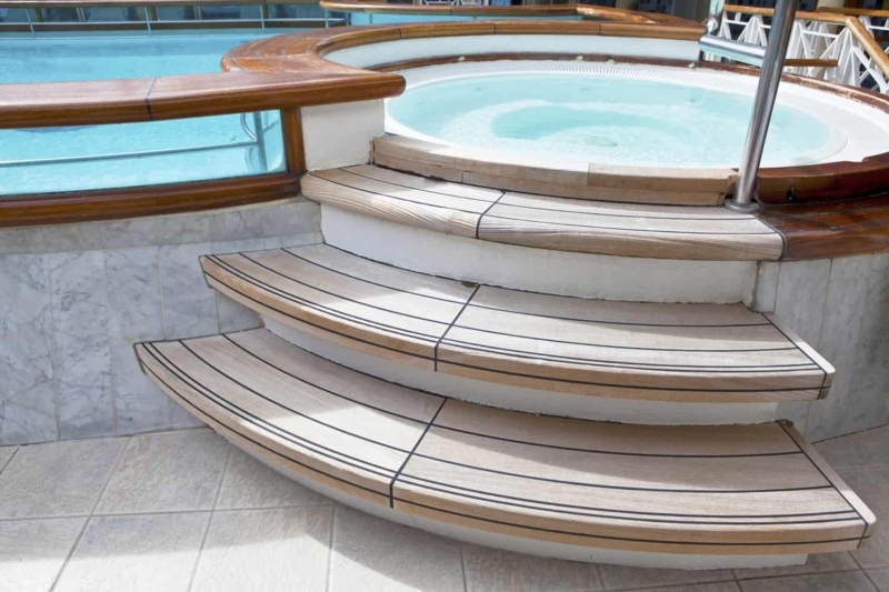Curved Wooden Spa Steps for Hot Tub Access