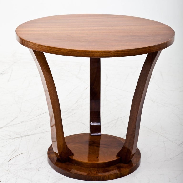 Elegant 1920s Art Deco Round Side Table