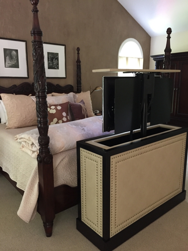 Elegant Bedroom with Pop-Up Footboard TV Design