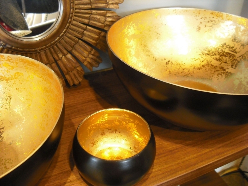 Elegant Black and Gold Decorative Centerpiece Bowls