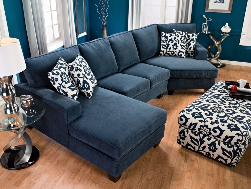 Elegant Modern Blue Sectional Sofa with Chaise Lounge