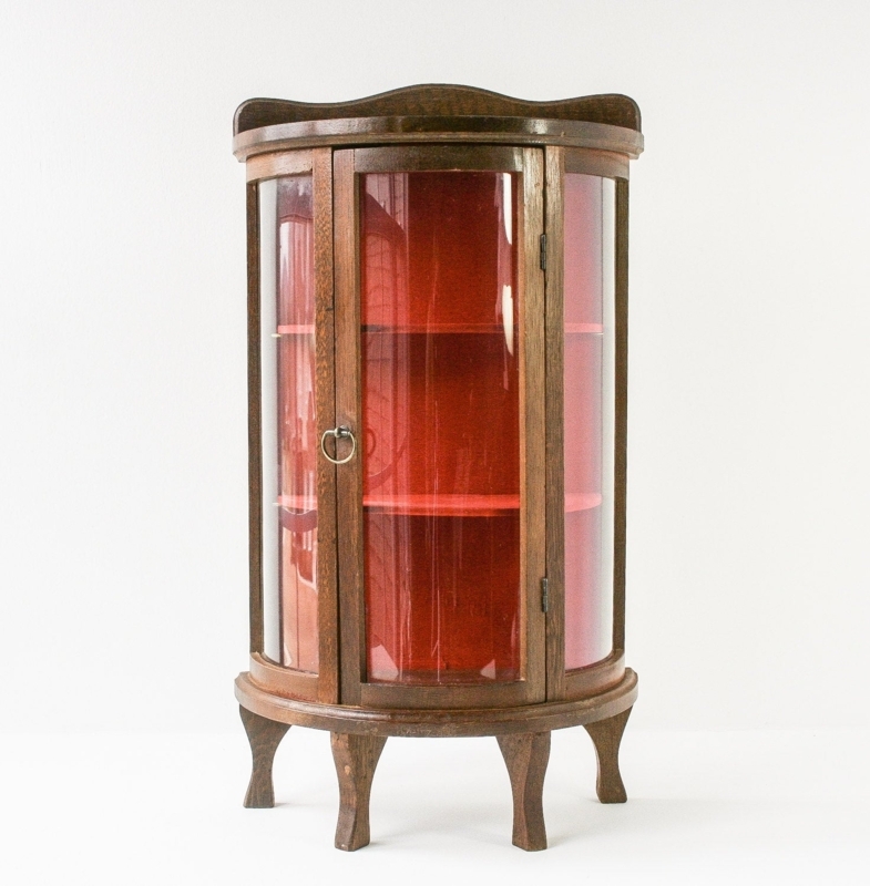 Elegant Small Wooden Curio Cabinet with Red Interior