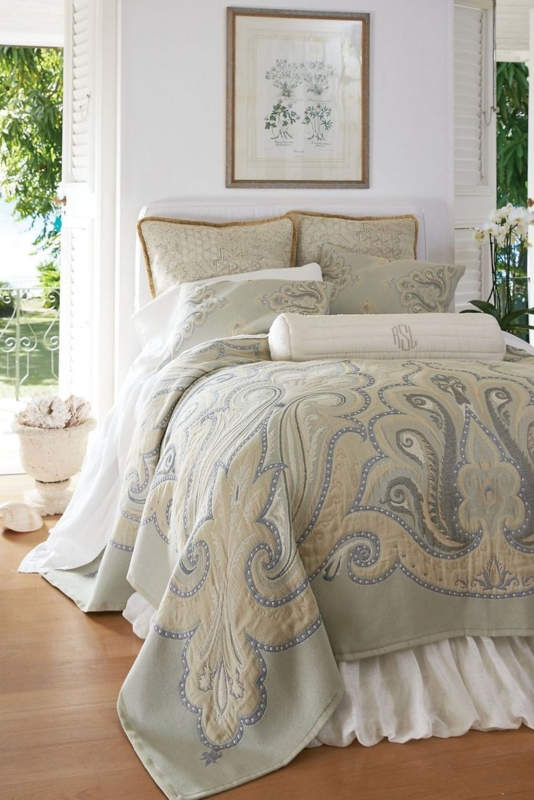 Soft Surroundings Beddings