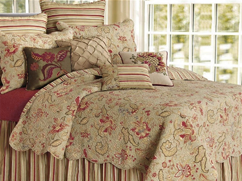 French Country Sage Russet Cornsilk Paisley Quilt Set