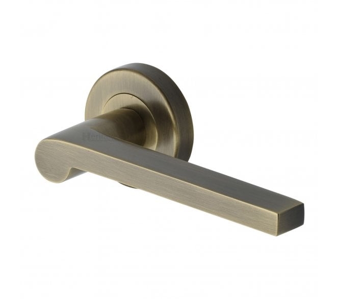 Heritage Brass Antique Brass Metro Lever Door Handle