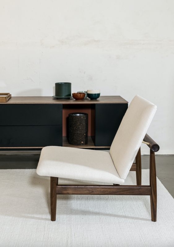 Minimalist Japan Chair with Wooden Frame and Beige Upholstery