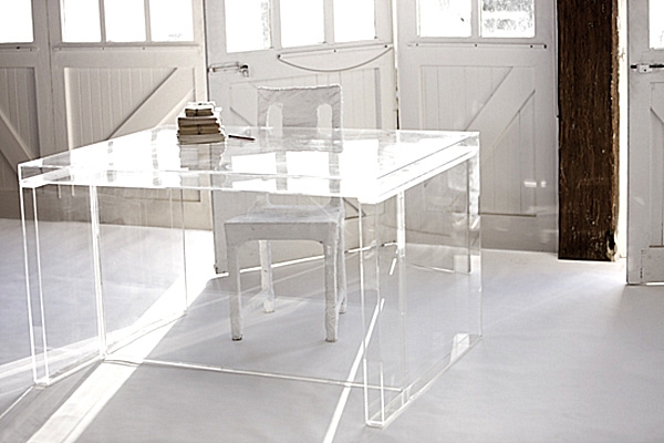 Modern Clear Acrylic Home Office Desk Design