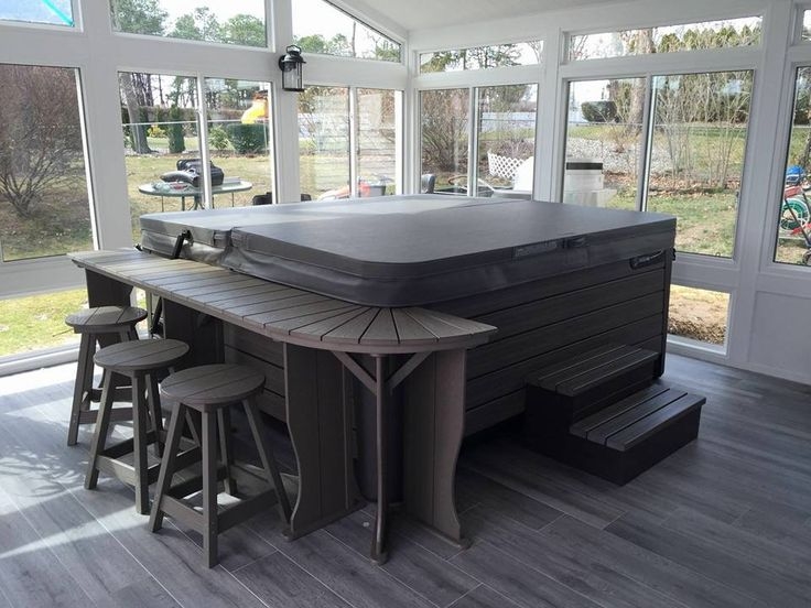 Modern Freestanding Bar Surrounding Indoor Hot Tub