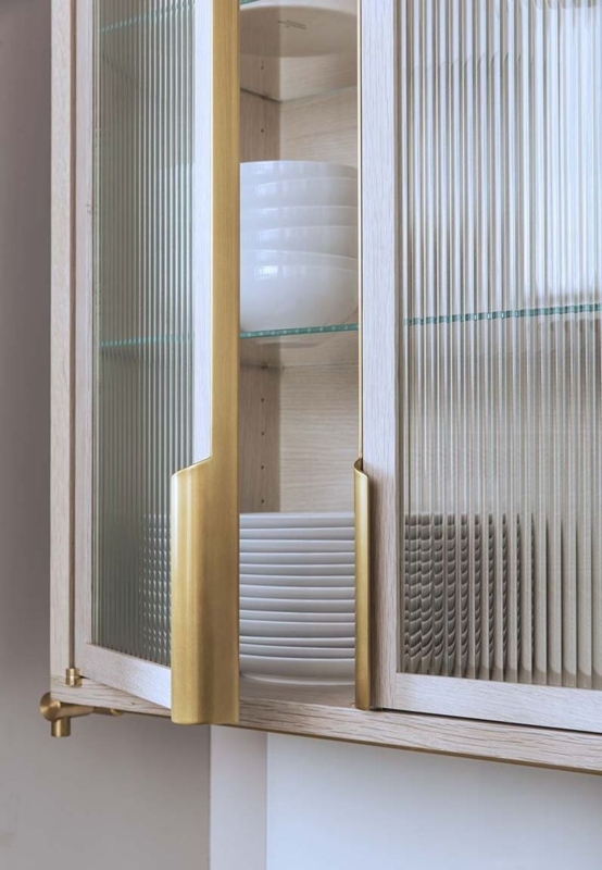 Modern Kitchen Cabinets with Ribbed Fluted Glass Doors