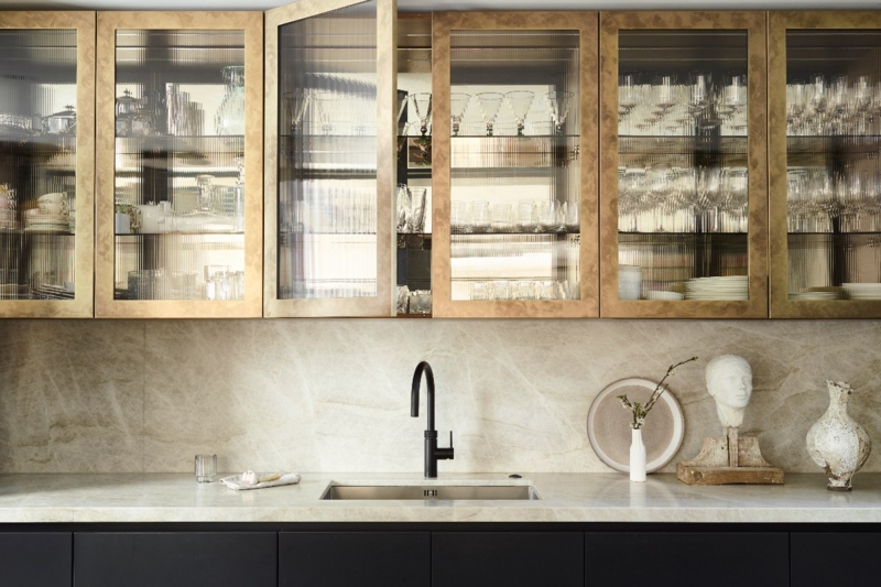 Modern Kitchen with Fluted Glass Cabinet Doors