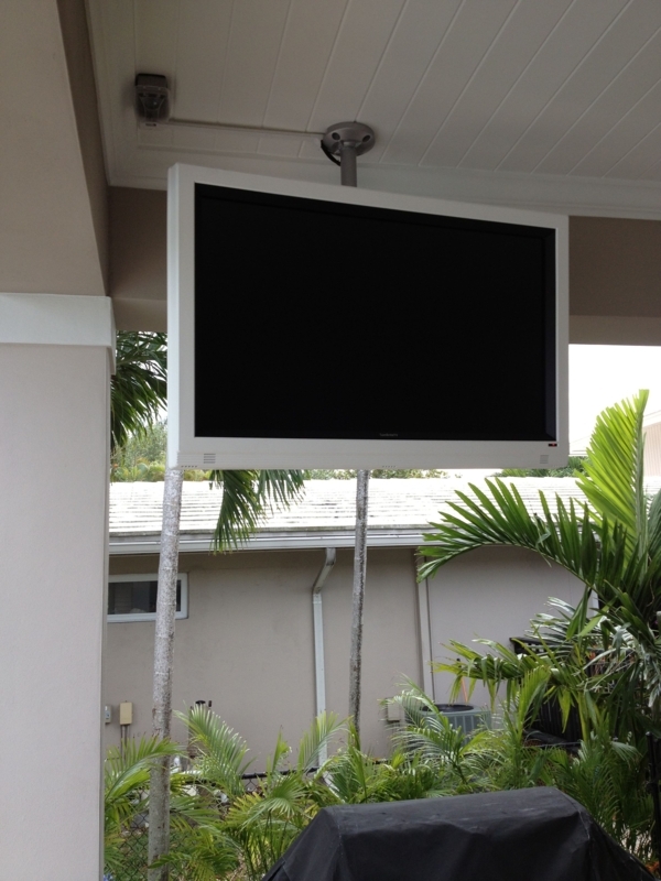 Modern Outdoor TV Mount in Backyard Patio