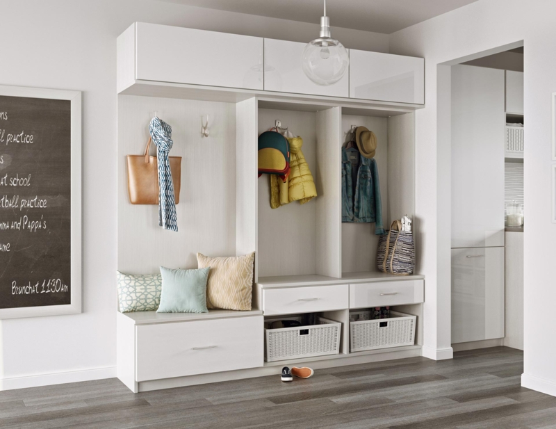 Modern White Mudroom Storage with Seating