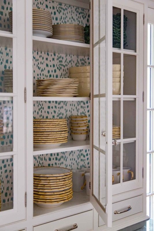 Cabinets With Wallpapers