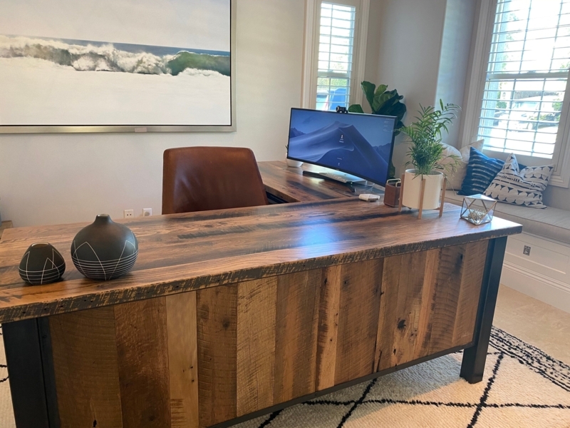 Reclaimed Barnwood Rustic Corner Desk Workspace