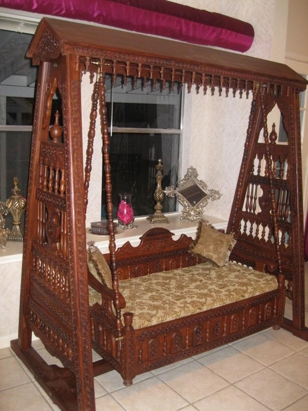 Traditional Handcrafted Maharaja Wooden Swing Jhoola