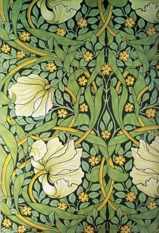Vintage Craftsman Floral Wallpaper Design