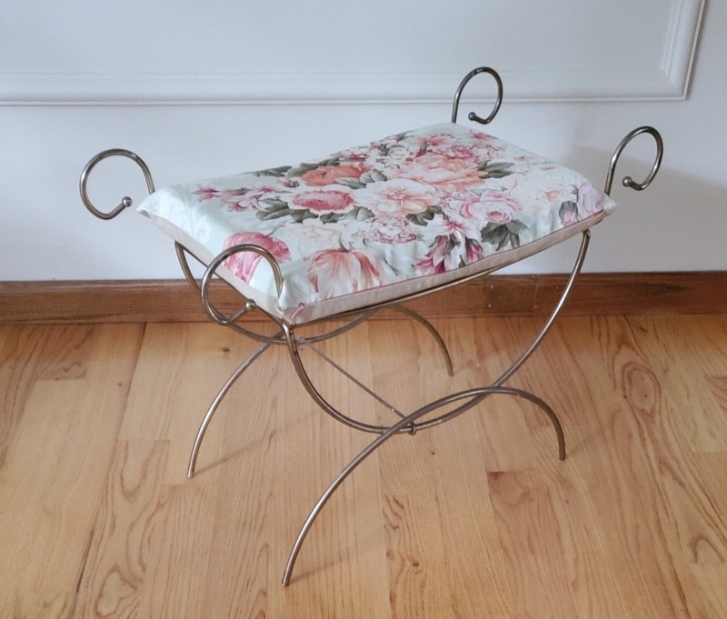 Vintage Floral Cushioned Vanity Bench Seat