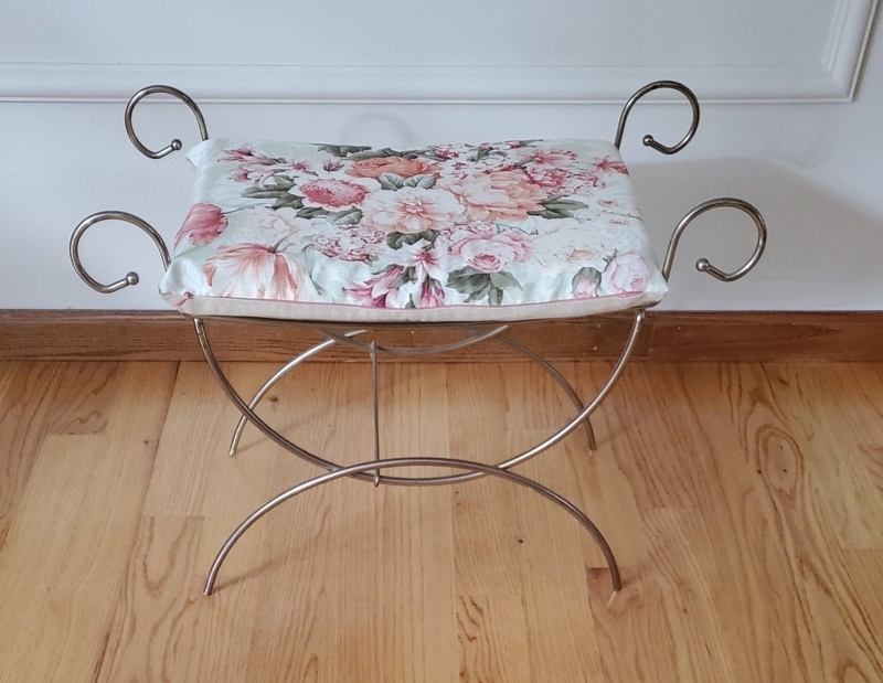 Vintage Floral Upholstered Vanity Stool Bench
