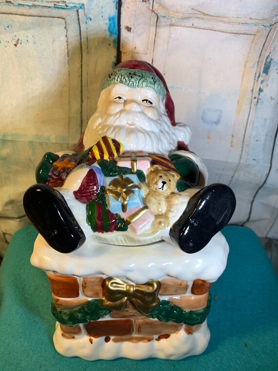 Vintage Hand-Painted Santa Cookie Jar Decoration