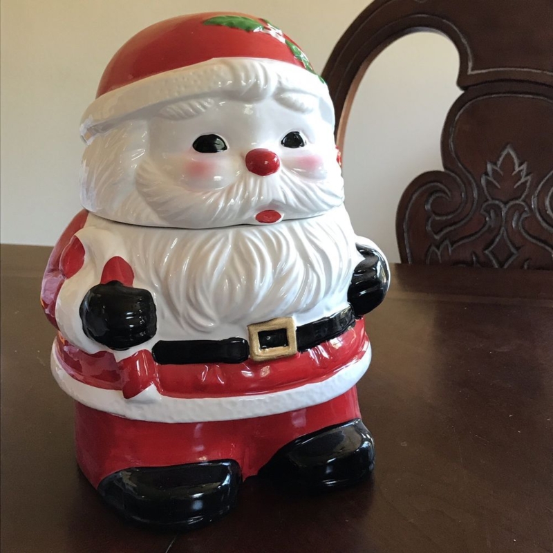 Vintage Santa Claus Ceramic Cookie Jar Decor